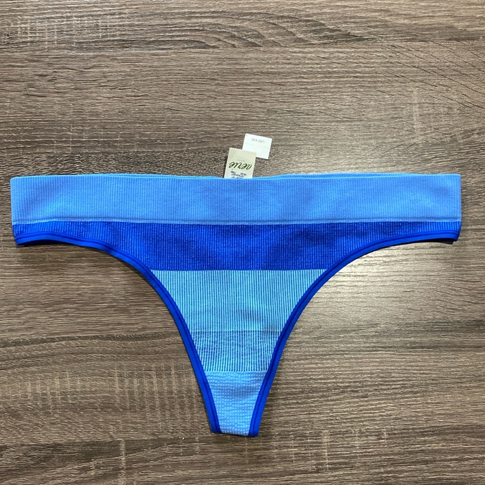 NWT - Aerie Ribbed Seamless Thong Panties - Blue Stripes - XL or XXL